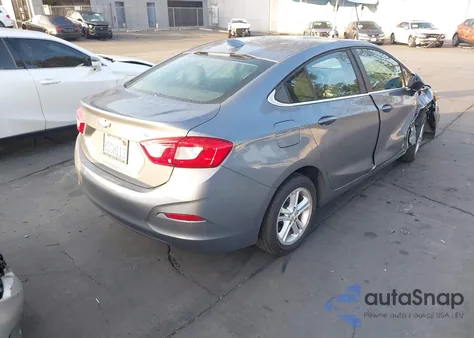 2018 Chevrolet Cruze Lt Auto from USA, damaged, VIN 1G1BE5SMXJ7216611